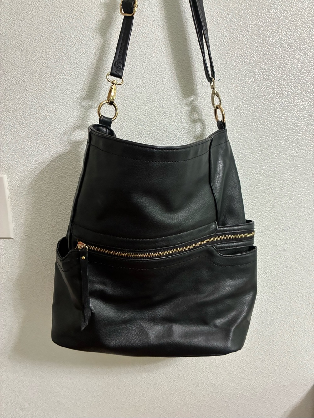 Rimen & Co Black Leather Crossbody Tote Bag with Front Zip Pocket